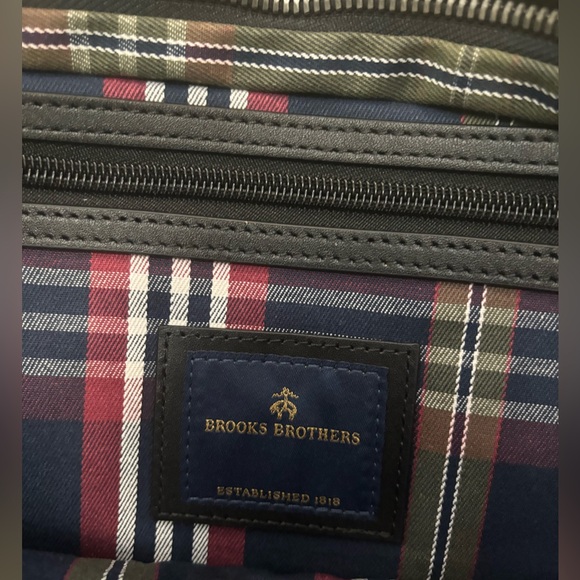 Brooks Brothers laptop bag - LAST ONE!!!!☝️ - Picture 4 of 8